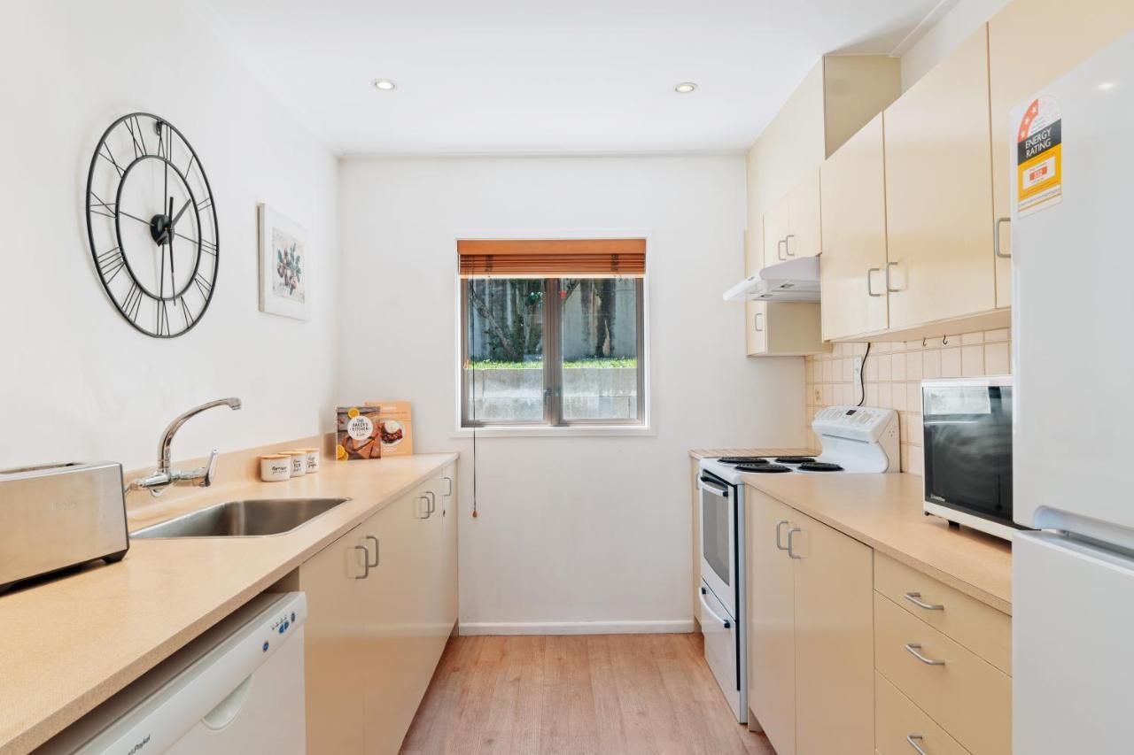 Town Centre Location With Stunning View - Unit 1 Apartment Queenstown Ngoại thất bức ảnh